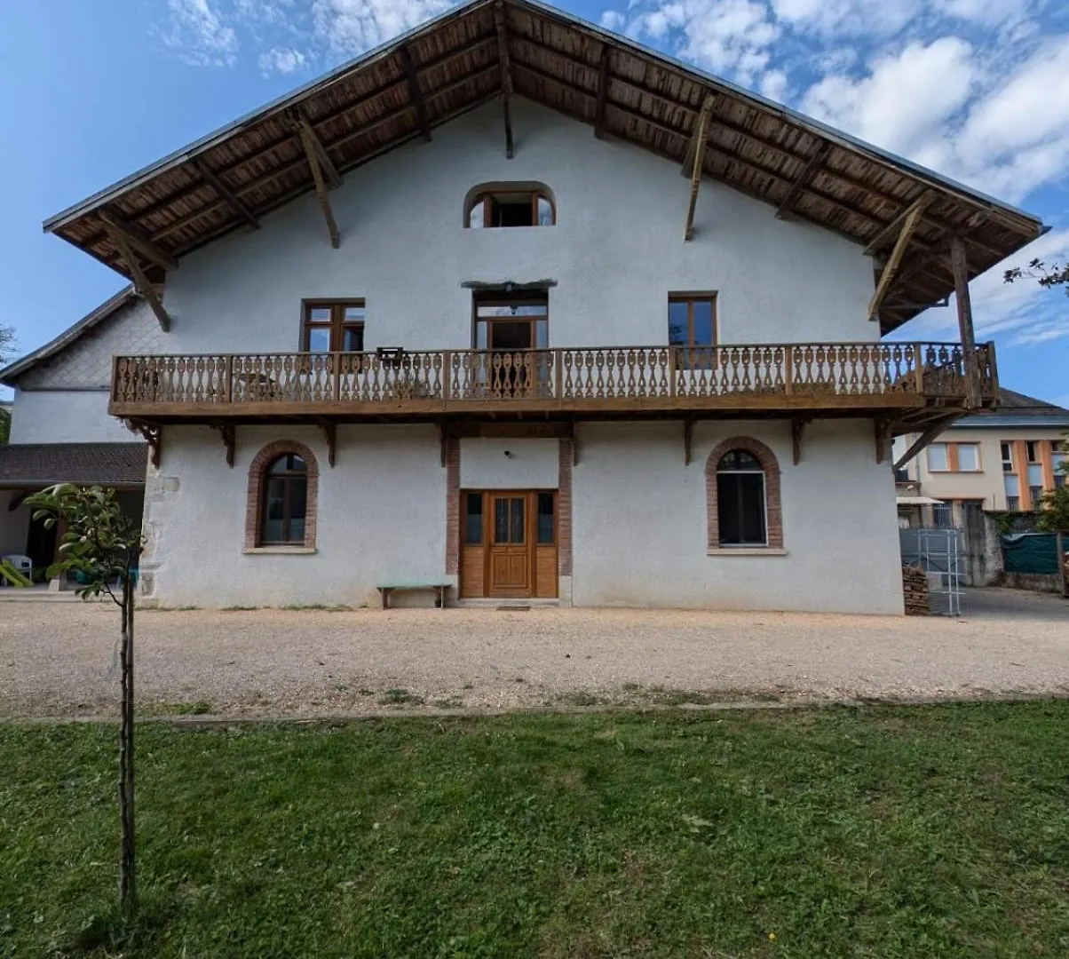 Maison De Ville 120M2 Le Pont-de-Beauvoisin Holiday home